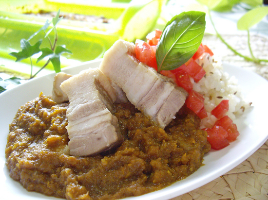 チャーシュー乗せフルーティーカレー