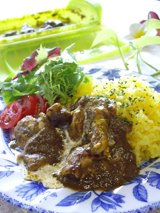 チキンとほうれん草のクリーミーカレー